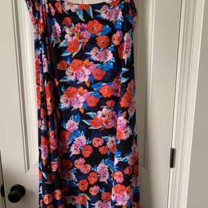 LulaRoe 2X Maxi skirt